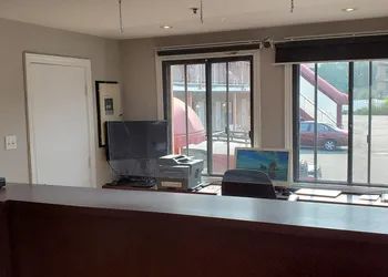 Falcon Motel Brossard hotel thumbnail 2