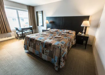 Falcon Motel Brossard hotel thumbnail 5