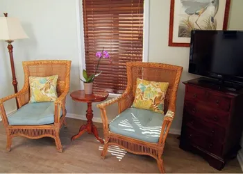 Coconut Palm Inn hotel thumbnail 5