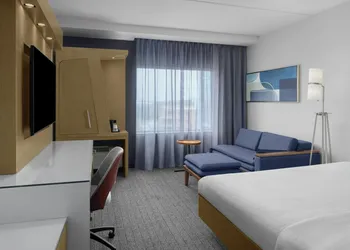 Courtyard by Marriott Orlando South/Grande Lakes Area hotel thumbnail 8