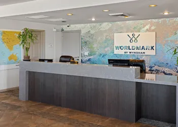 WorldMark Wolf Creek hotel thumbnail 2