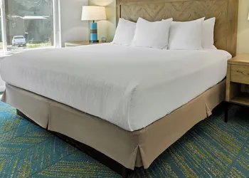 WorldMark Wolf Creek hotel thumbnail 5
