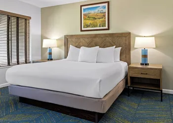 WorldMark Wolf Creek hotel thumbnail 7