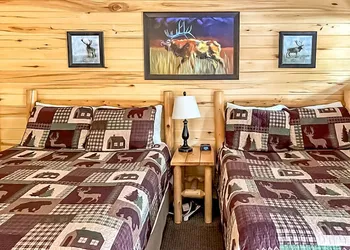 Nicky's Resort hotel thumbnail 2
