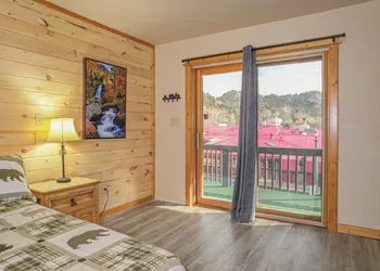 Nicky's Resort hotel thumbnail 8