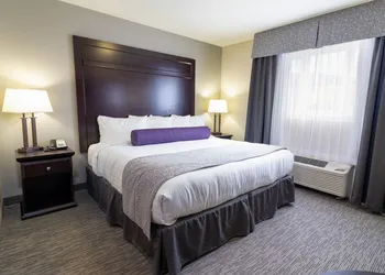 The Kanata by BCMInns Blairmore hotel thumbnail 8