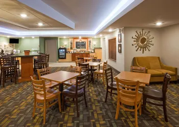 AmericInn by Wyndham Hartford SD hotel thumbnail 2