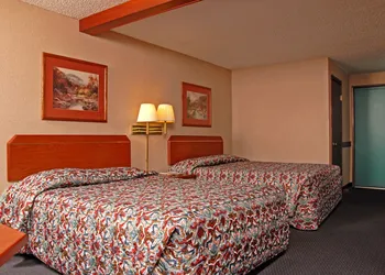 Redmond Inn hotel thumbnail 5