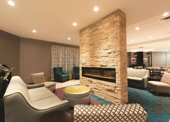 La Quinta Inn & Suites by Wyndham Lynchburg at Liberty Univ. hotel thumbnail 2