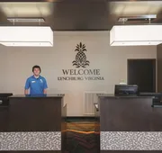 La Quinta Inn & Suites by Wyndham Lynchburg at Liberty Univ. hotel detail image 3