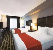 La Quinta Inn & Suites by Wyndham Lynchburg at Liberty Univ. hotel detail image 7
