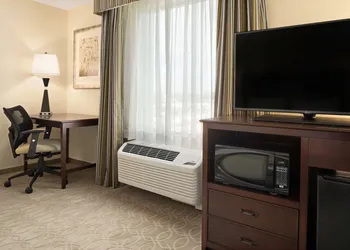 Hampton Inn & Suites Corpus Christi hotel thumbnail 8