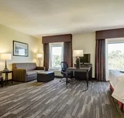 Hampton Inn Poplar Bluff hotel detail image 5