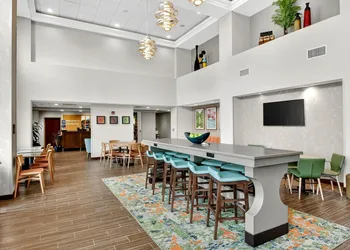 Hampton Inn & Suites Chippewa Falls hotel thumbnail 2