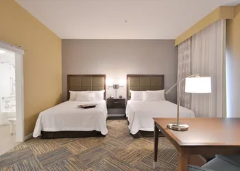 Hampton Inn & Suites Chippewa Falls hotel thumbnail 6
