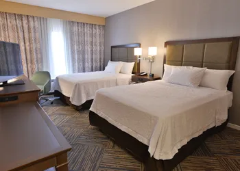 Hampton Inn & Suites Chippewa Falls hotel thumbnail 8
