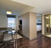 Element by Marriott, Boston Seaport District hotel detail image 5