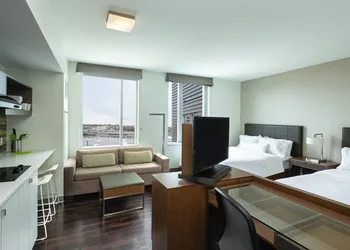 Element by Marriott, Boston Seaport District hotel thumbnail 7