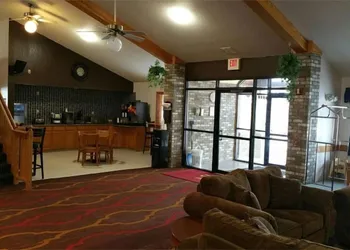 New Prague Inn & Suites hotel thumbnail 2