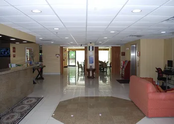 Jameson Inn and Suites Riverdale hotel thumbnail 2
