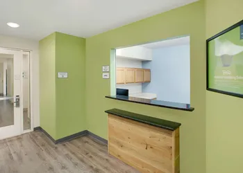 WoodSpring Suites Texas City hotel thumbnail 3