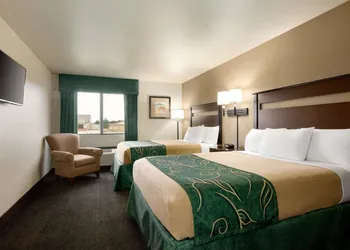 Baymont by Wyndham Glendive hotel thumbnail 3