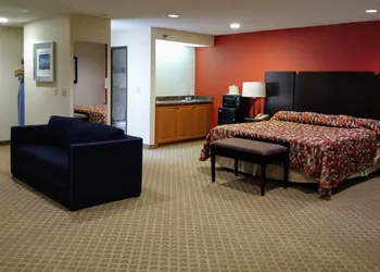Country Hearth Inn & Suites Kenton hotel thumbnail 7