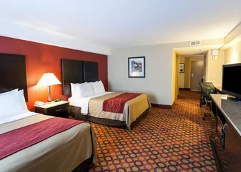 Comfort Inn & Suites Statesville - Mooresville hotel thumbnail 8