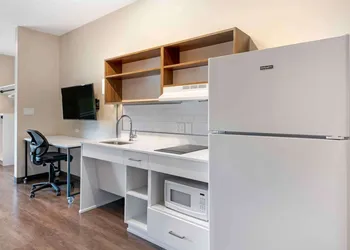 Extended Stay America Premier Suites Miami Coral Gables hotel thumbnail 6