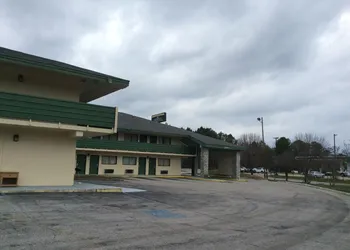 Days Inn by Wyndham York Alabama hotel thumbnail 2