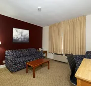 Red Roof Inn & Suites Hazleton hotel detail image 5