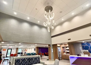 Holiday Inn Express Madison by IHG hotel thumbnail 3