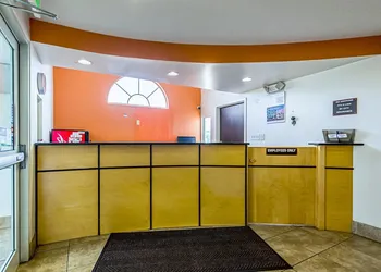 Motel 6 Indianapolis Carmel hotel thumbnail 4
