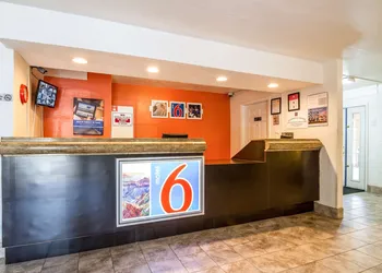 Motel 6 Glendale, AZ hotel thumbnail 2