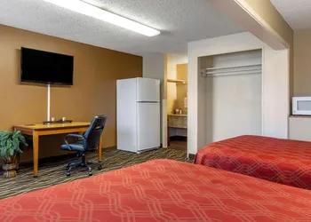 Econo Lodge Ellensburg Near University hotel thumbnail 5