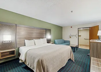 Quality Inn Van Horn hotel thumbnail 8