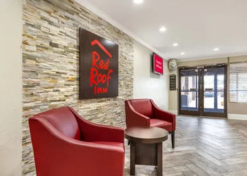 Red Roof Inn Raleigh Northeast - Downtown hotel thumbnail 4