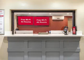 Red Roof Inn Raleigh Northeast - Downtown hotel thumbnail 5