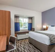 Microtel Inn & Suites By Wyndham Altoona hotel detail image 4