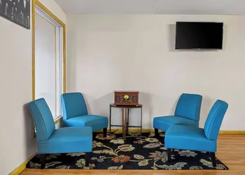 Americas Best Value Inn Danville hotel thumbnail 2