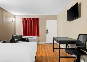 Americas Best Value Inn Danville hotel thumbnail 7