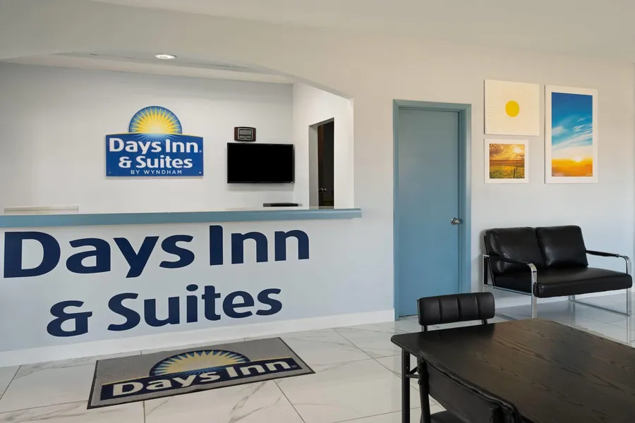 Days Inn & Suites by Wyndham Byram hotel detail image 2
