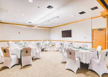 Bonneville Hot Springs Resort & Spa hotel thumbnail 4