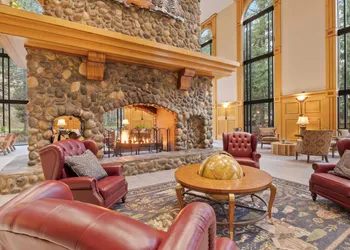 Bonneville Hot Springs Resort & Spa hotel thumbnail 6