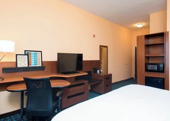 Fairfield Inn & Suites by Marriott Jackson Clinton hotel thumbnail 8
