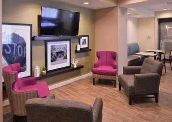 Hampton Inn Leavenworth hotel thumbnail 3
