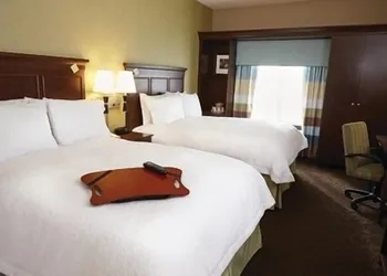 Hampton Inn Leavenworth hotel thumbnail 5