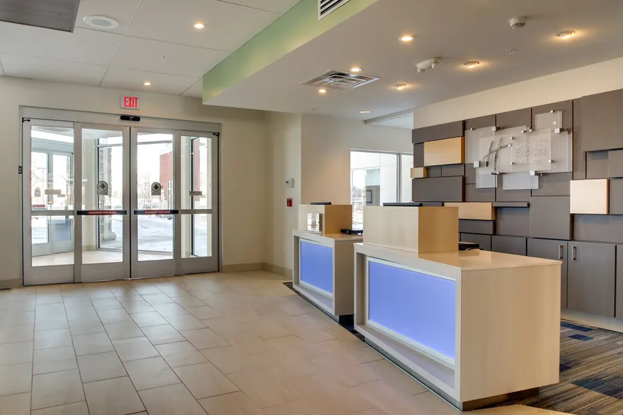 Holiday Inn Express & Suites Galesburg by IHG hotel detail image 2