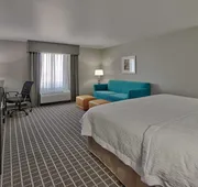 Hampton Inn & Suites Albuquerque Airport hotel detail image 7