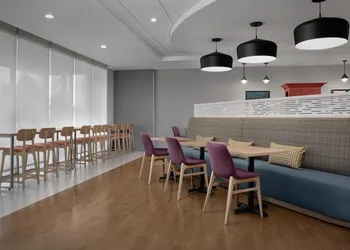 Home2 Suites by Hilton Lake City hotel thumbnail 3